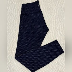 Lululemon Wunder Under Hi-Rise 7/8 Tight 25” Size 6